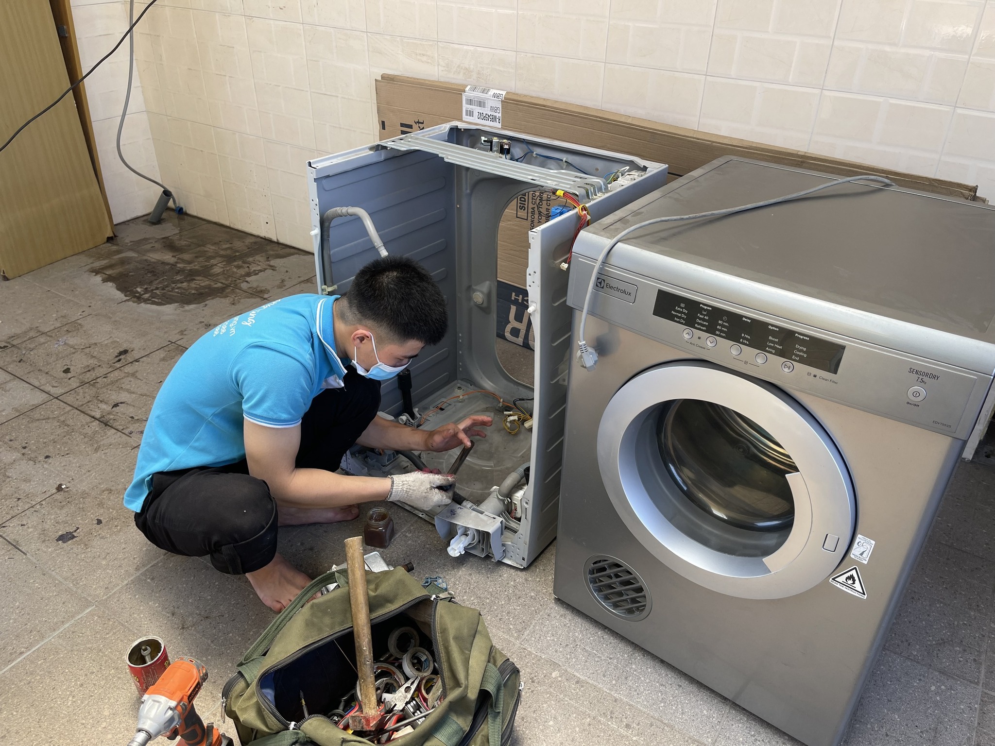 Máy Giặt Rung Lắc 