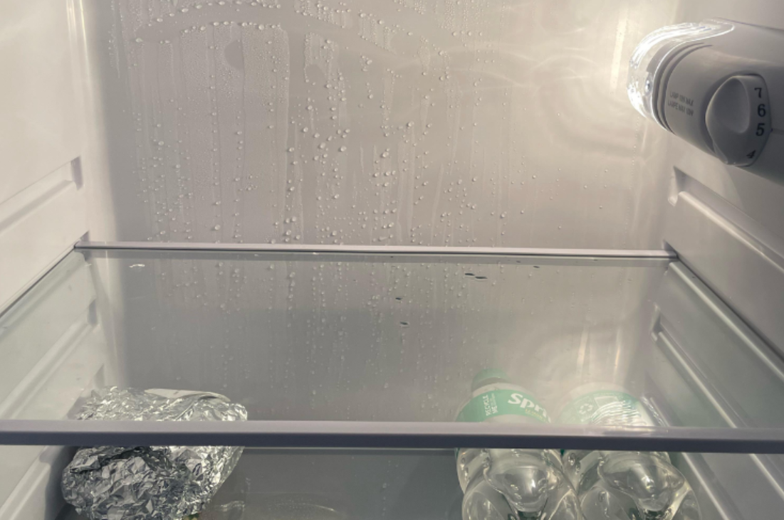 Bí Quyết Xử Lý Tình Trạng Tủ Lạnh Bị Đọng Nước – Giải Pháp Tiết Kiệm Từ Chuyên Gia