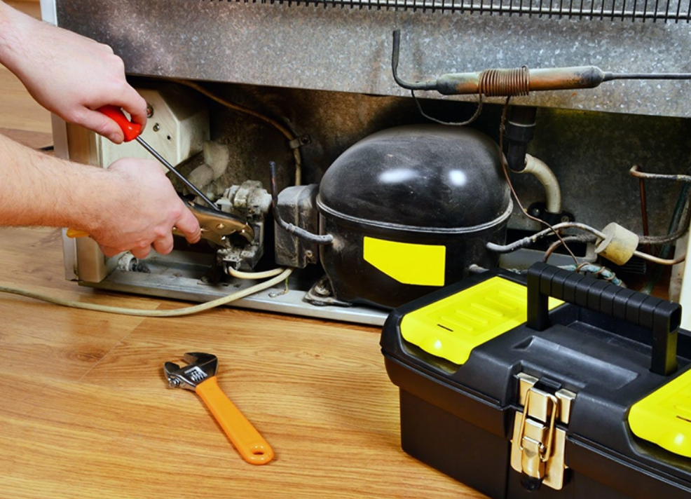 Gọi 0935 524 999 Ngay! Tủ Lạnh Không Chạy – Cứu Ngay Thực Phẩm Trước Khi Quá Muộn